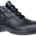 chukka boots