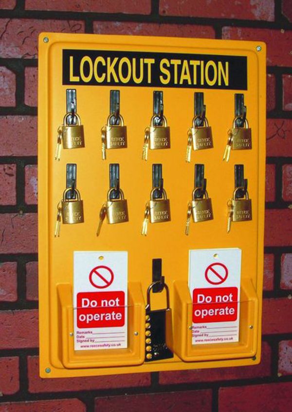 ESSL021C.jpg Lockout Station Cabinet