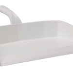 white dustpan