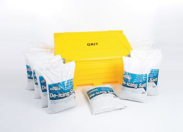 WINSLTER11.jpg grit bin with grit