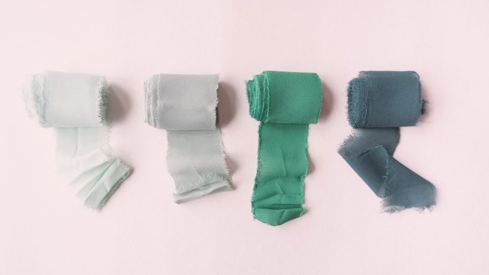 how to clean and dress a wound