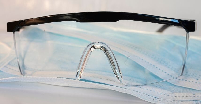 Is It The Employer’s Responsibility To Provide PPE?